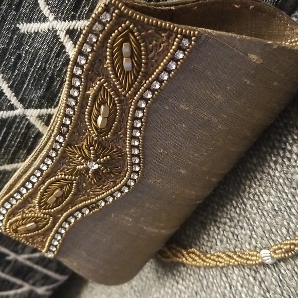 Pure Raw Silk Purse Clutch - Picture 3 of 3